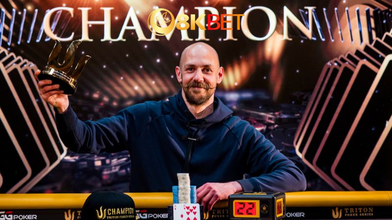 Stephen Chidwick là cao thủ đánh Poker đến từ Anh